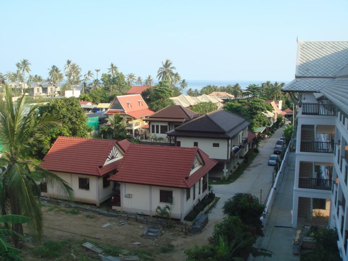 Niracha Chaweng House Hotell Exteriör bild